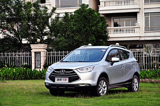 先声夺人的jac试驾江淮瑞风s3