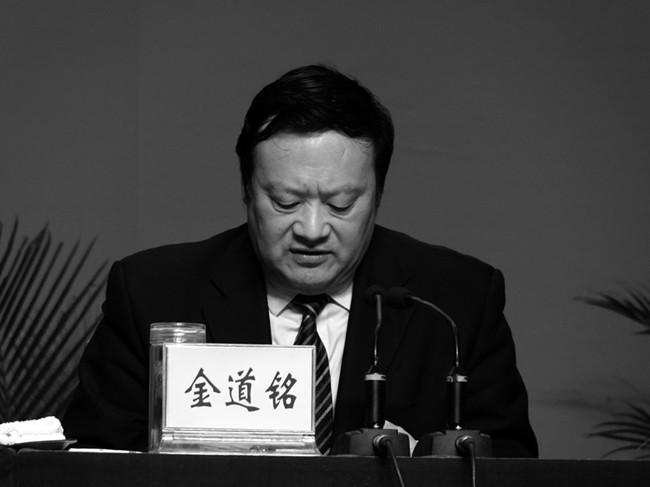 �����_����