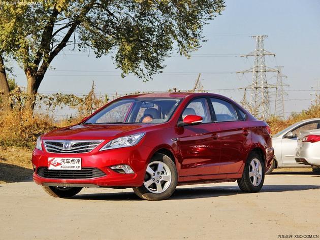 2014款长安逸动郑州现车 购车降0.8万