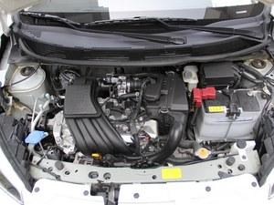 日产启辰R30店内现车销售 保持售价稳定