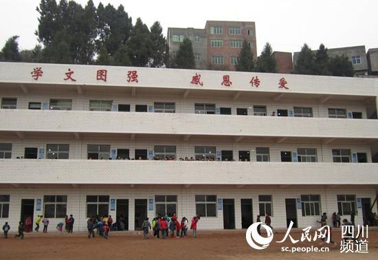 乡村学校"空巢"现象严重 校舍资源被大量闲置-中新网