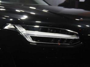 ��һ���ֶ���XC90