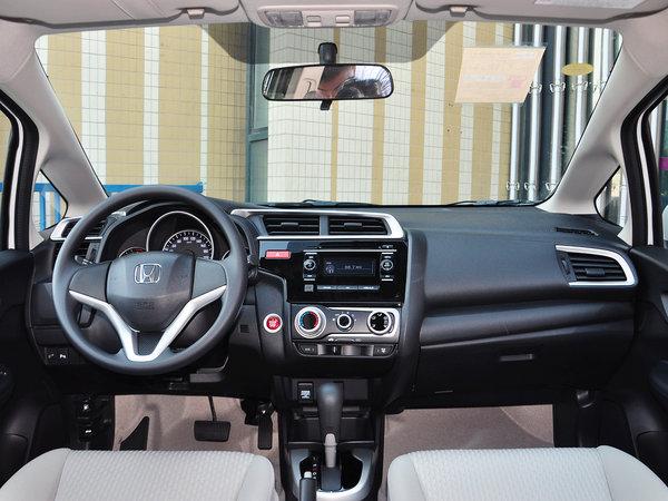 �������� 1.5 CVT �п�̨����