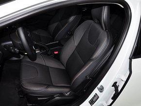 �ֶ���(����) Cross Country 2.0T ��ʻϯ����ǰ45����ͼ