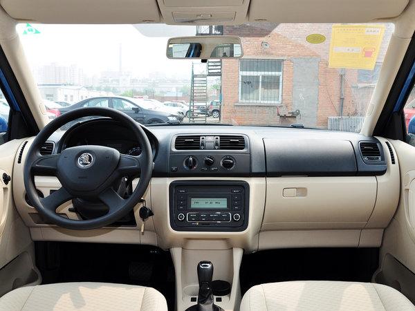 ˹�´� 1.4L �Զ� �п�̨����