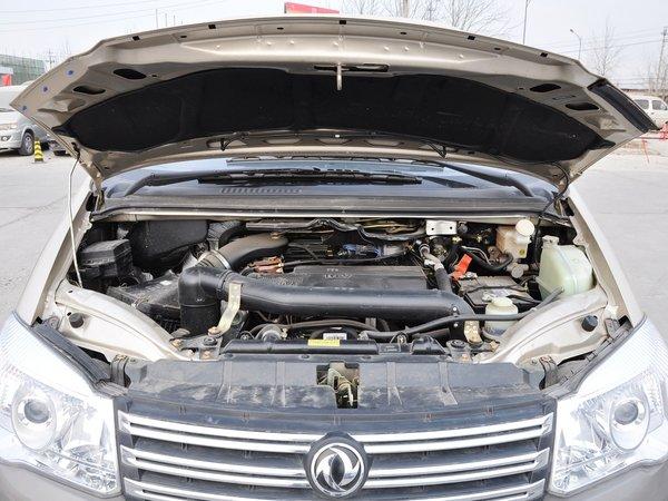 ������� M5 Q7 2.0L �ֶ� �������ֲ���д