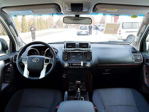 һ������ 4.0L �п�̨����