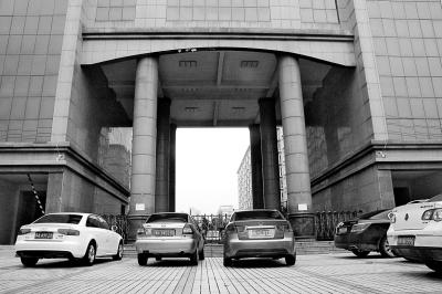 ���輼УУ�����������ȺŹ С���ſ�չ��������ս