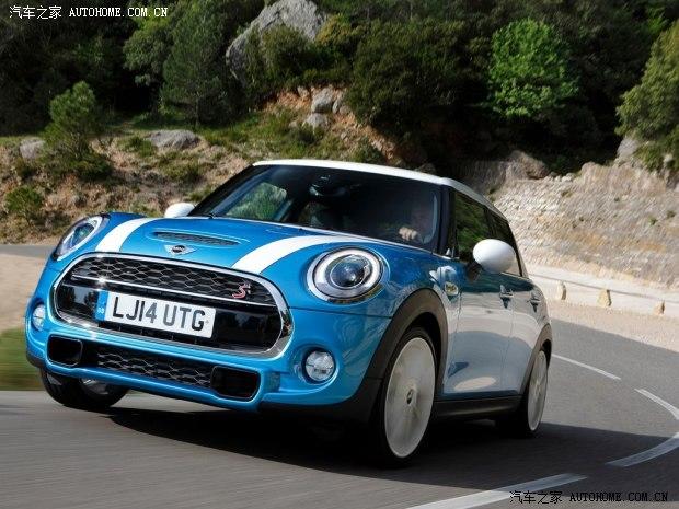 MINI MINI 2015 COOPER S Ű