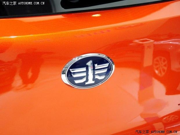 天津一汽 骏派D60 2014款 1.8L 自动基本型