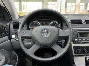 斯柯达 1.4TSI DSG 方向盘整体