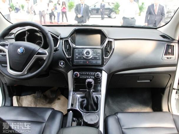 华泰汽车2014款新圣达菲