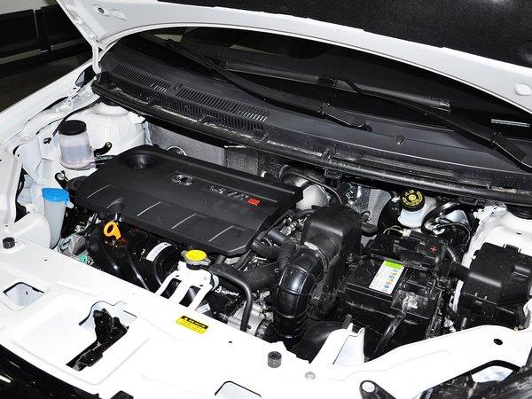 长城 1.5L 手动 发动机主体特写