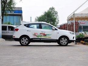 江淮汽车 2.0T 手动 车辆正右侧