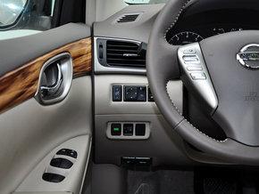 东风日产 1.6LXV CVT 方向盘左后仪表台