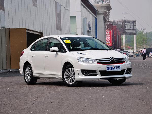 东风雪铁龙 VTS版 1.6L 手动 车辆右侧45度角