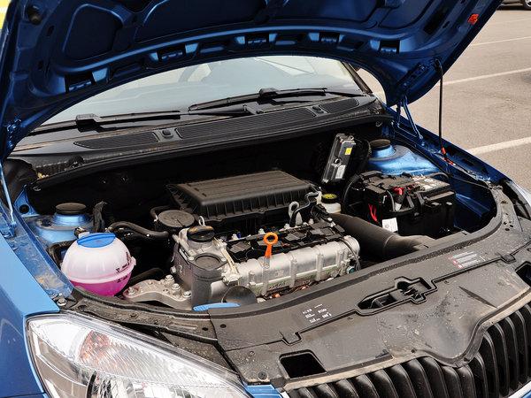 斯柯达 1.4L 自动 发动机主体特写