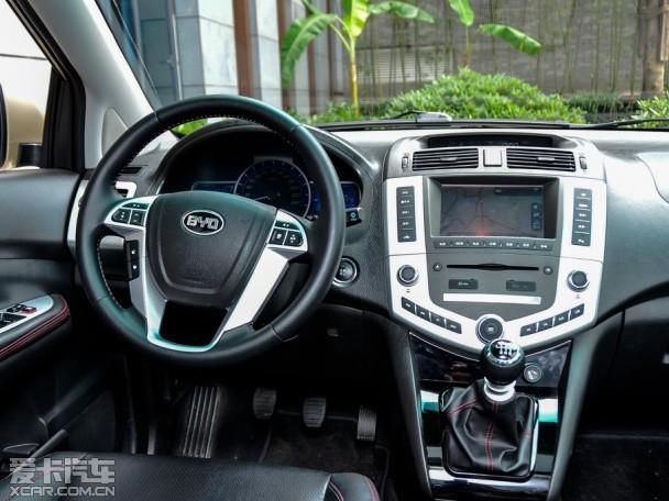 比亚迪汽车2014款比亚迪S6