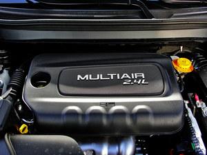 Jeep���ɹ���4��Ԫ��� �ֳ�������ɫȫ