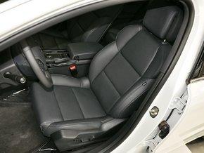 ������� 2.0L �Զ� ��ʻϯ����ǰ45����ͼ