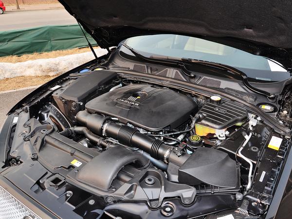 �ݱ� 2.0T ������������д