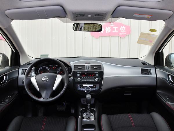 �����ղ� 1.6T M-CVT �п�̨����