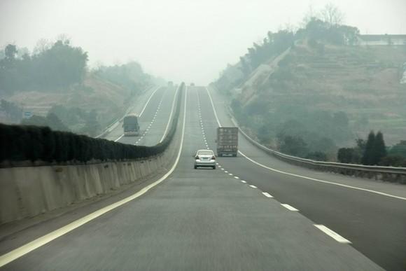 高速公路雾天行车十大注意事项