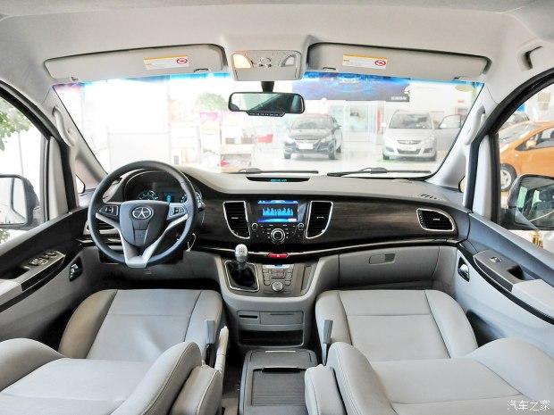 �������� ���M5 2013�� 2.0T �����ֶ������