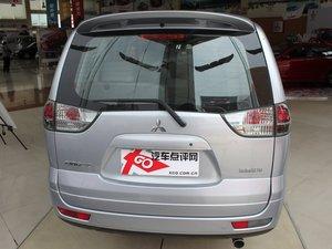 三菱君阁需提前预订 购车优惠3000元