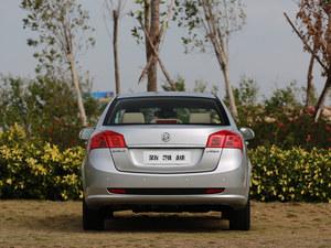 别克凯越最高优惠2.7万元 店内现车销售