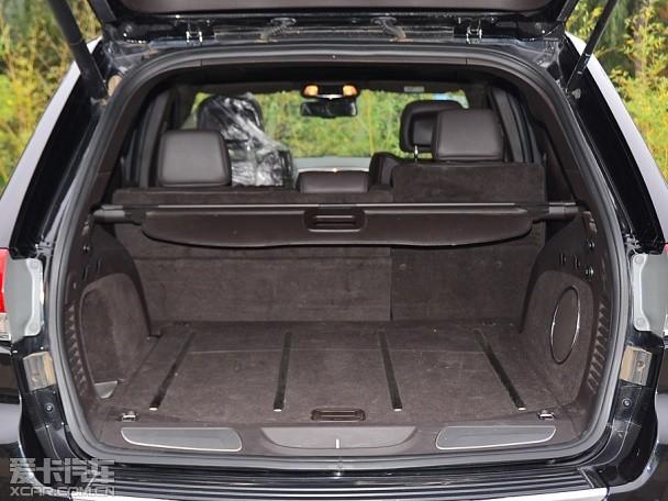 Jeep大切诺基对比大众途锐