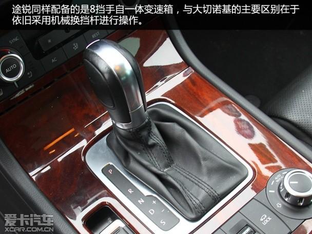 Jeep大切诺基对比大众途锐