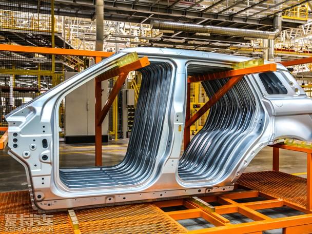 奇瑞捷豹路虎工厂投产 国产版极光下线