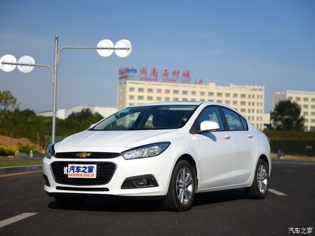 通用雪佛兰 科鲁兹 2015款 1.5L 自动精英版