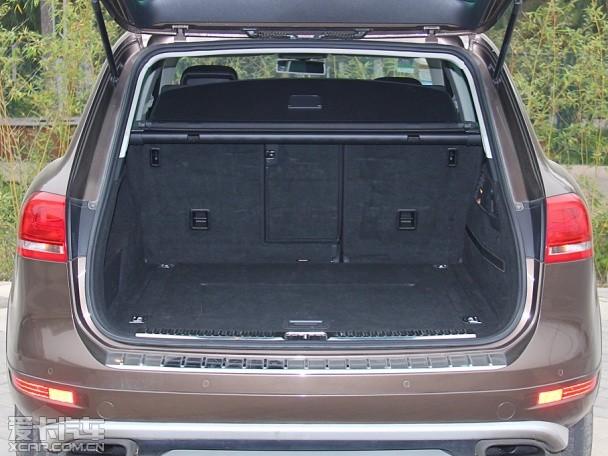 Jeep大切诺基对比大众途锐