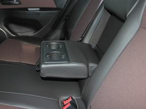 �Ϻ�ͨ��ѩ����2013���³���Ʊ�