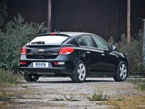 �Ϻ�ͨ��ѩ����2013���³���Ʊ�