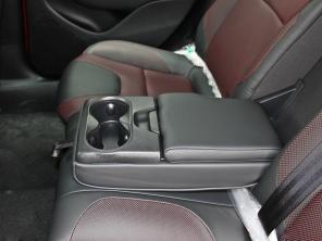 致悦对比高尔夫7