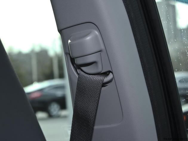 ��ȫ�汣�� ̸���ﳵ�Գ�ƫ����ײ����