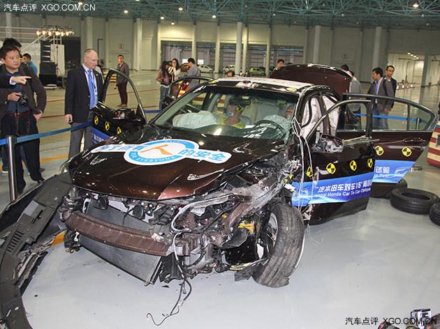 ��ȫ�汣�� ̸���ﳵ�Գ�ƫ����ײ����