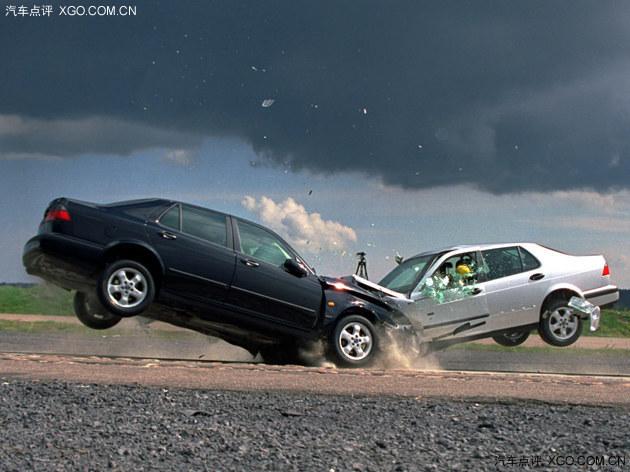 ��ȫ�汣�� ̸���ﳵ�Գ�ƫ����ײ����