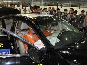 ��ȫ�汣�� ̸���ﳵ�Գ�ƫ����ײ����