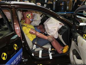 ��ȫ�汣�� ̸���ﳵ�Գ�ƫ����ײ����