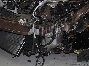 ��ȫ�汣�� ̸���ﳵ�Գ�ƫ����ײ����