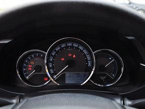 �������� 1.6G-L CVT �����̺��Ǳ���