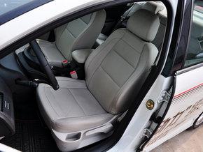 ����ѩ���� VTS�� 1.6L �Զ� ��ʻϯ����ǰ45����ͼ