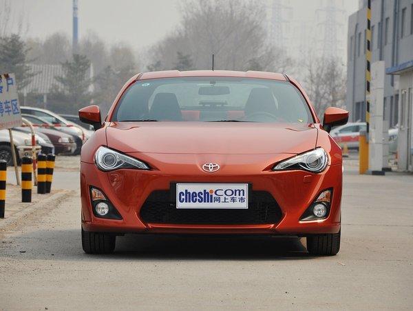 丰田(进口) 2.0L 自动 车头正面视角