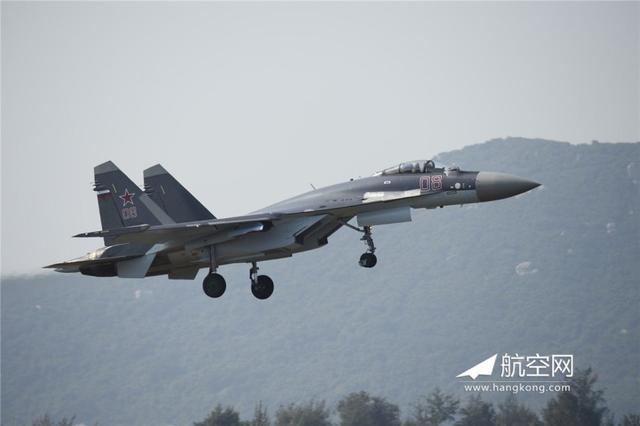 �������Ƿɻ�����麣 �����Զ׵��غ���