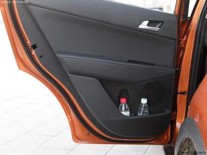 空间配置是最大亮点 试驾北京现代ix25