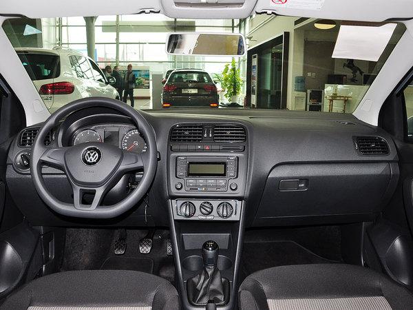 �Ϻ����� 1.4L �ֶ� �п�̨����